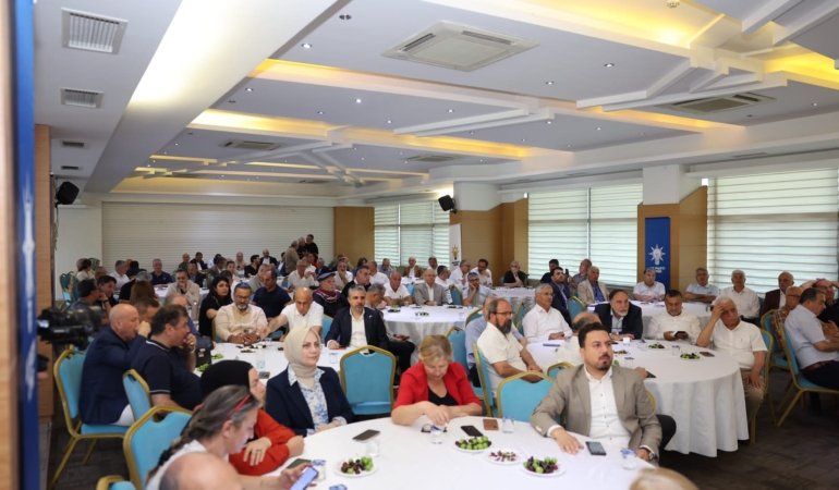 AK Parti İzmir’den ‘Vefa’ buluşması!